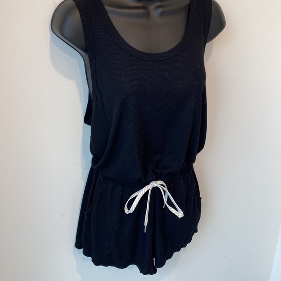 Vuori Pants - Vuori Torrey Romper